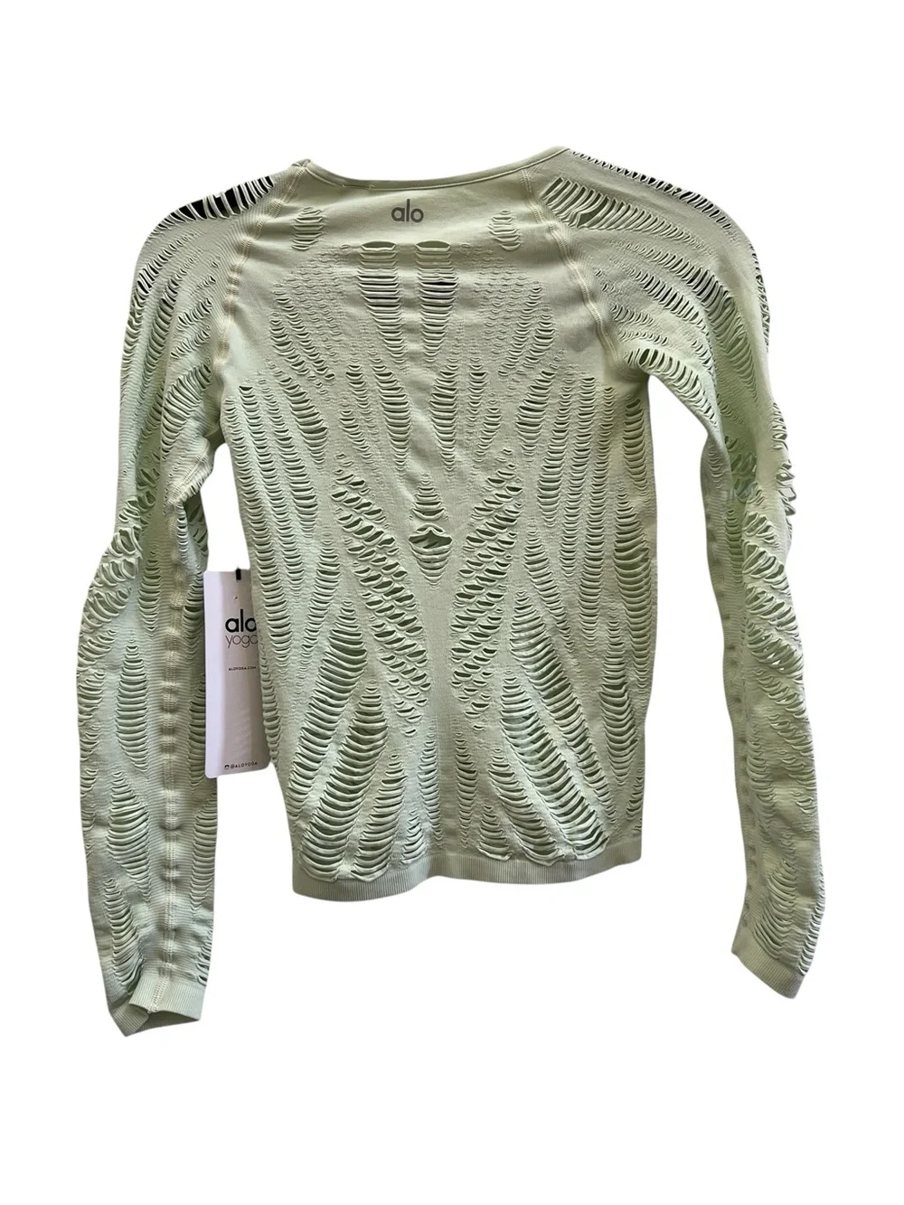 Alo Yoga Wanderer Long Sleeve Cutout Top Icicle Green Size Small NWT Pilates Gym